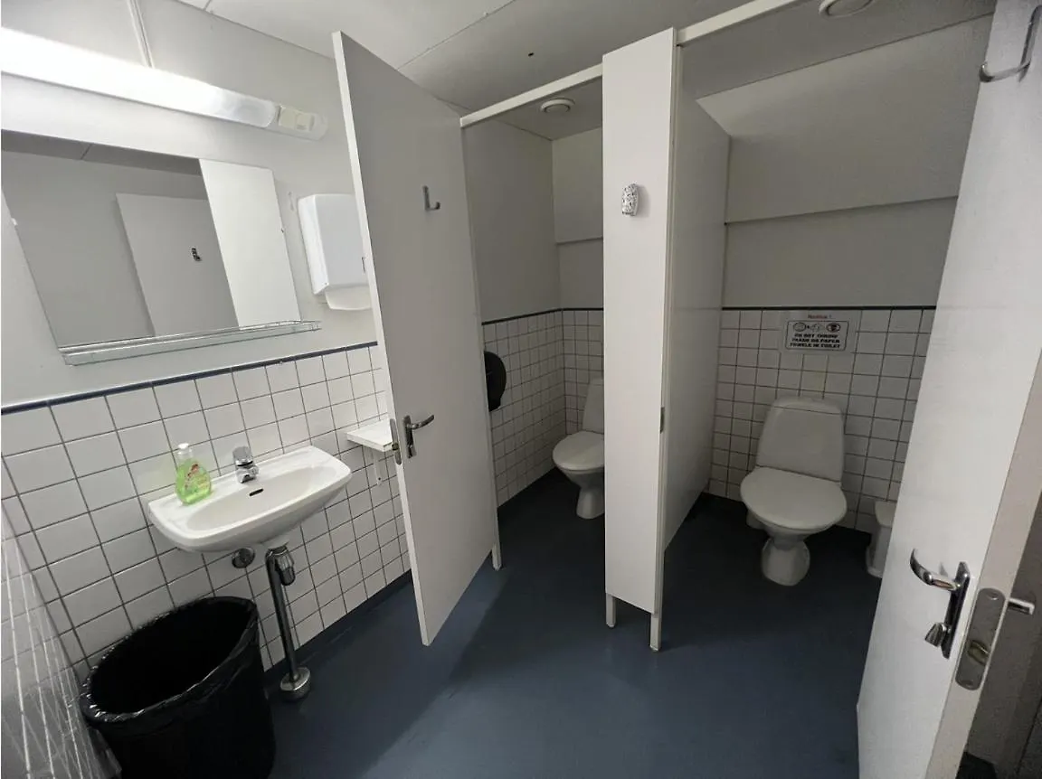 Office House Services 205 Helsinki 0*,